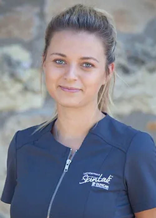 Saskia Akey, LE
